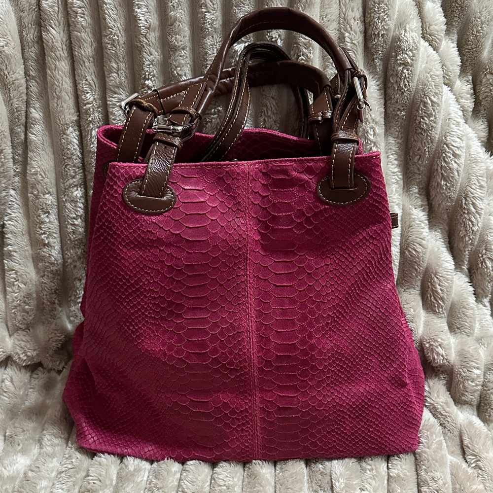 🩷SALE: Elegant Pink Textured Women's Bag